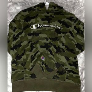 Champion Hoodies (3)